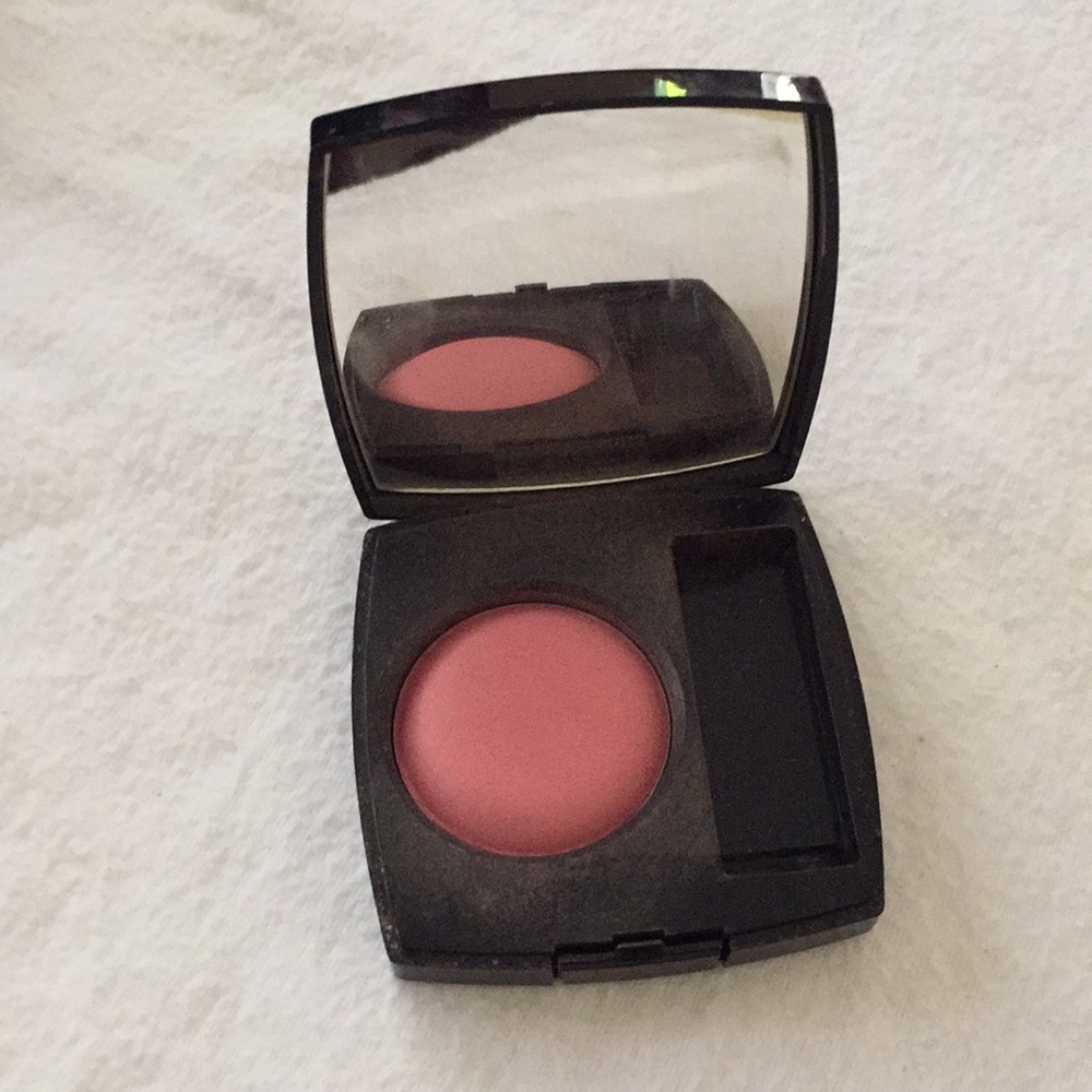 Chanel Blush Rose Initial